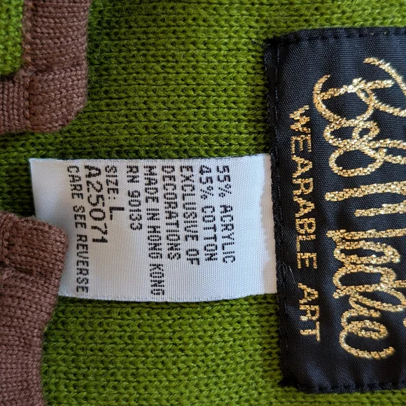 Bob Mackie Green Cardigan with Rooster Design - Picture 5 of 6